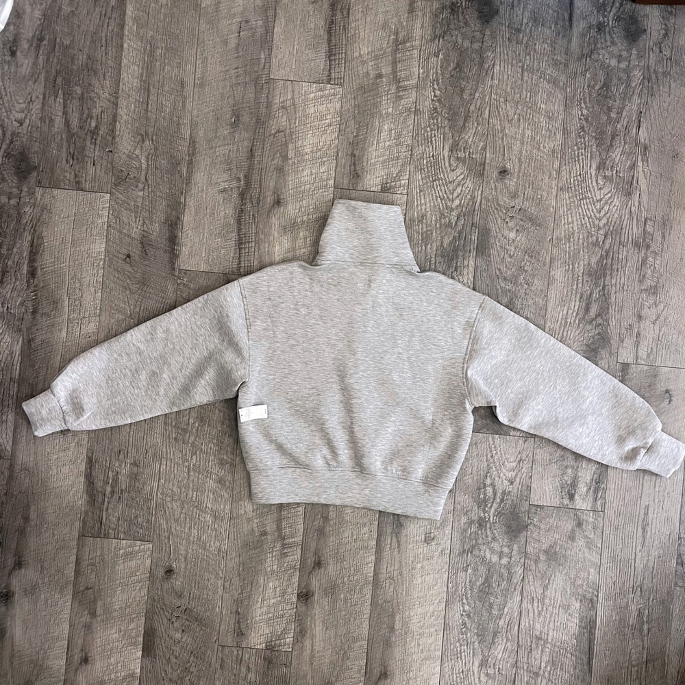 Old Navy Active Bounce Fleece Quarter Zip Pullover Gray Cropped Sweatshirt XS - Picture 8 of 9